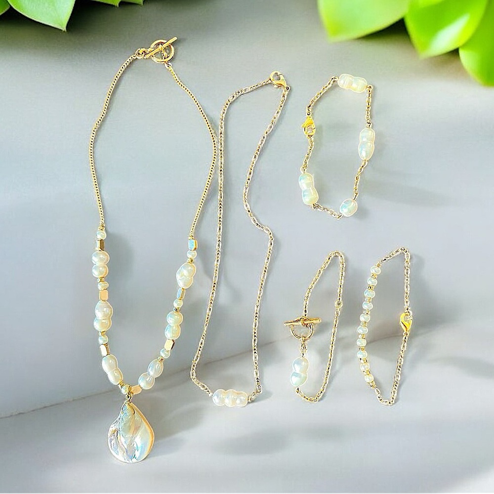 ✨CUSTOM PEARL JEWELRY ✨ - Picture 2 of 12